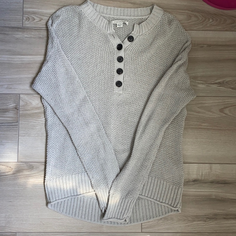 American Eagle Sweater